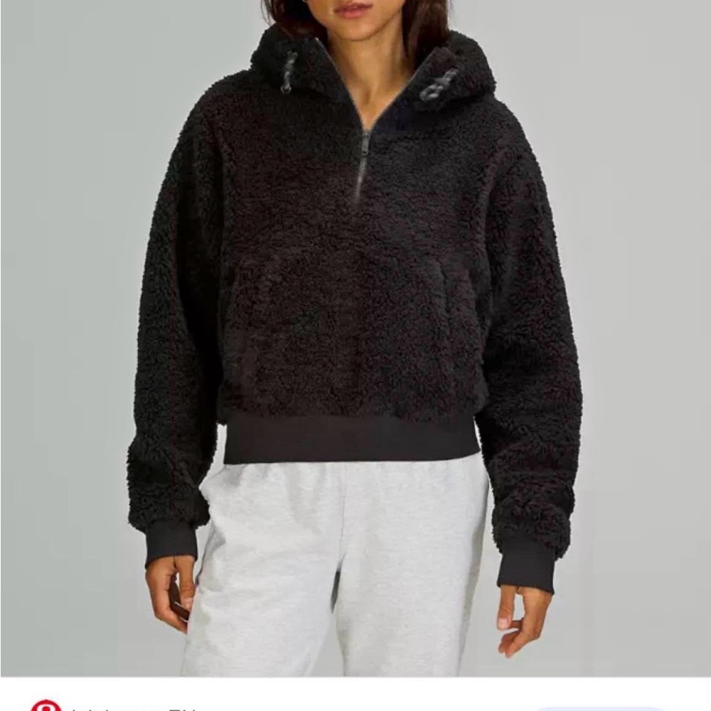 lululemon athletica Black Teddy Jacket 1/2 style - Picture 1 of 2